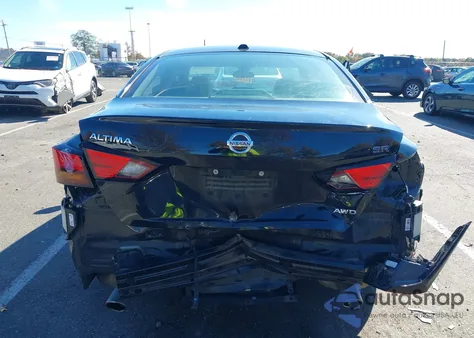 2020 Nissan Altima Sr Intelligent Awd z USA, uszkodzony, nr VIN 1N4BL4CW7LC262937